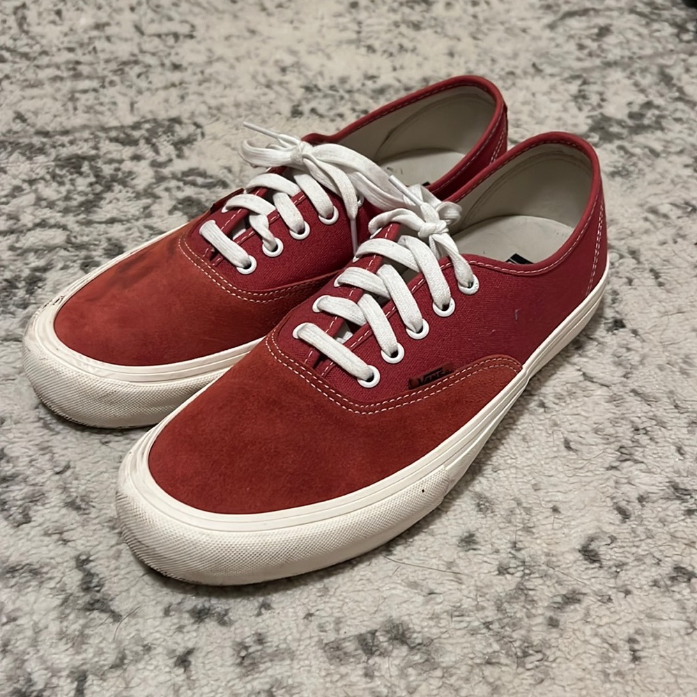 Red Suede Vans ULTRACRUSH HD - 10.5